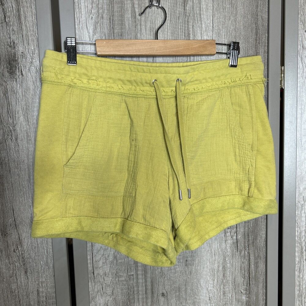 C&C California Shorts Size M Cotton Patch Pockets Pull On